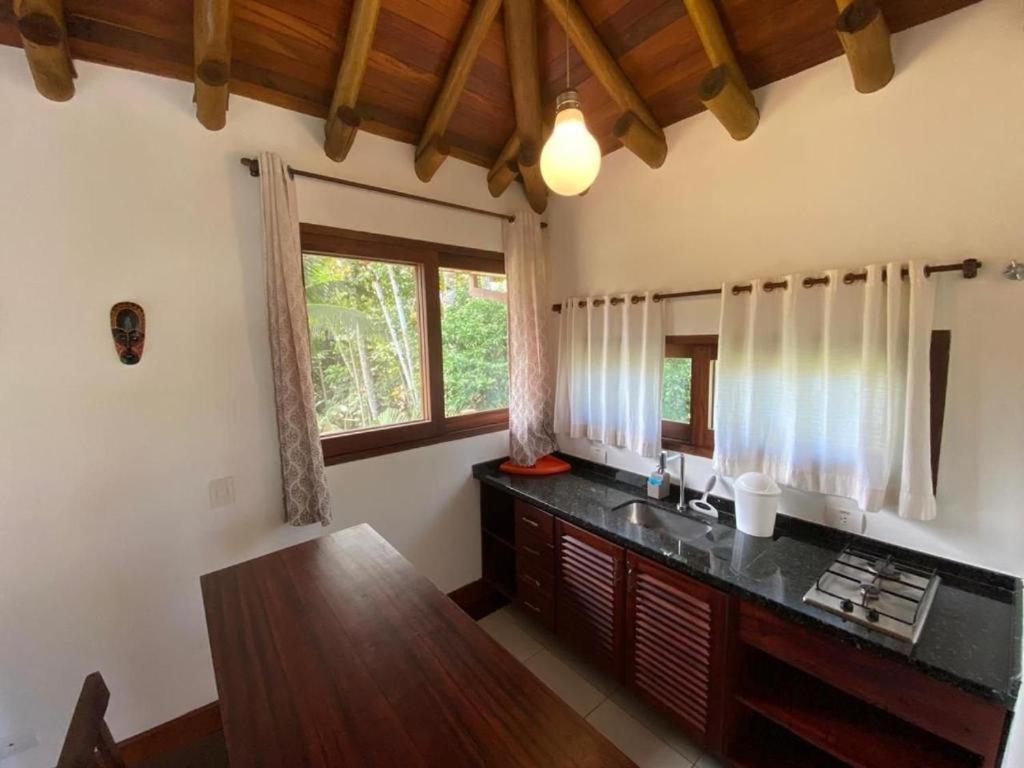 Thai * Ubatuba
